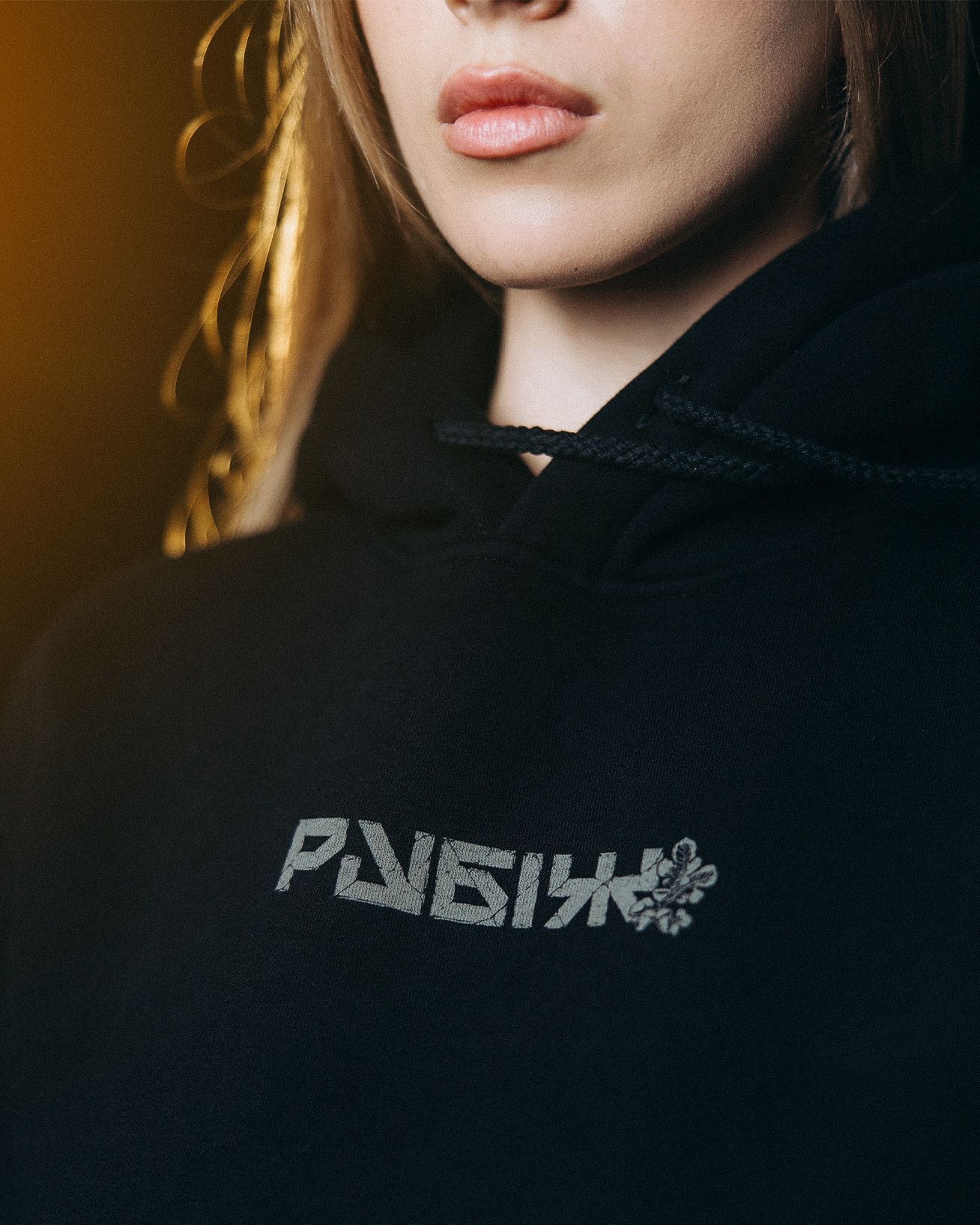 Жіноче фірмове тепле худі "РУБІЖ" S/M hoodie_sword фото